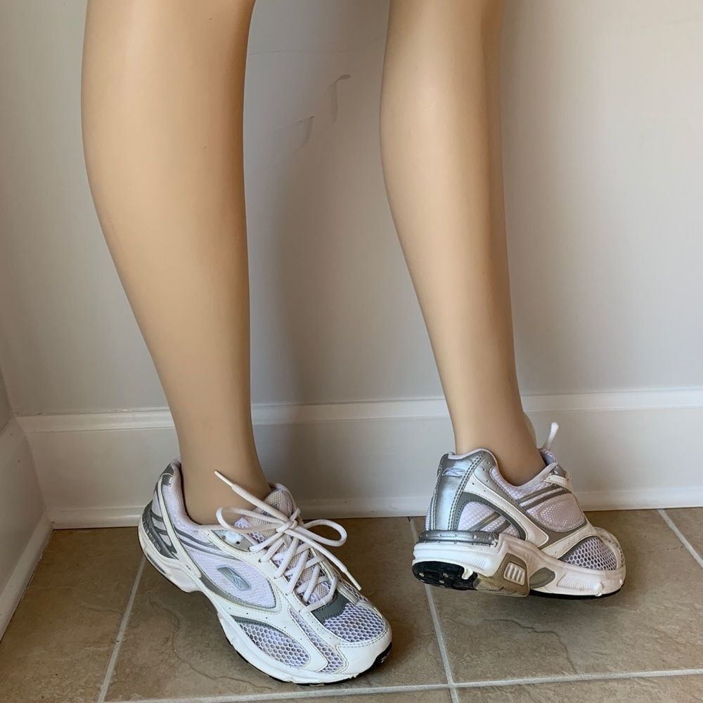 Y2K Reebok road speed running women sneakers Sz 9